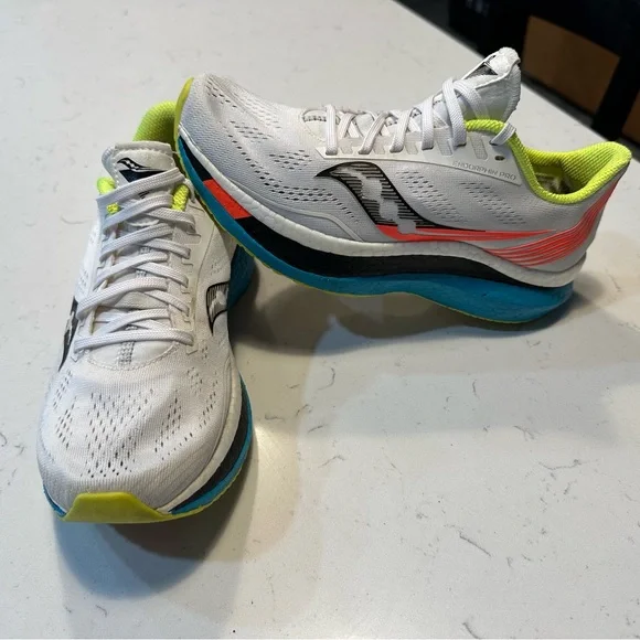 Saucony Women Endorphin Pro S10598-10 White Running Shoes Sneakers Size 7 - Picture 2 of 6